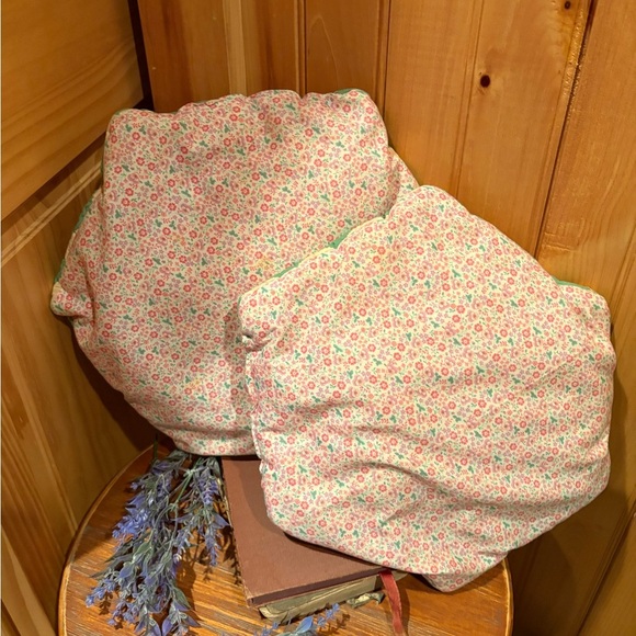 2 Handmade small throw pillows from an old quilt. Vintage - Picture 8 of 8